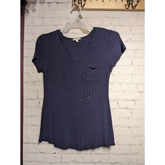 Bundle of 5 athletic tshirts size large - Picture 6 of 6